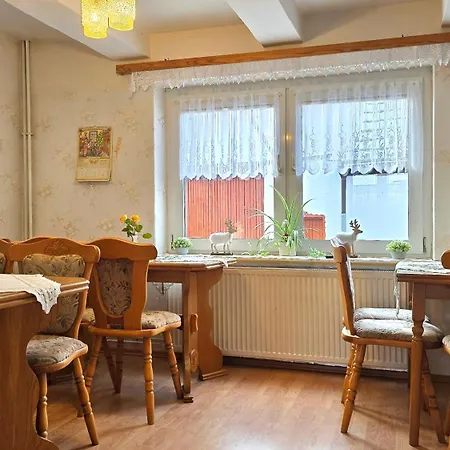 Hoffmann 3*