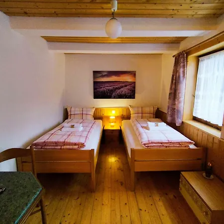 بيت ضيافة Hoffmann Trebra